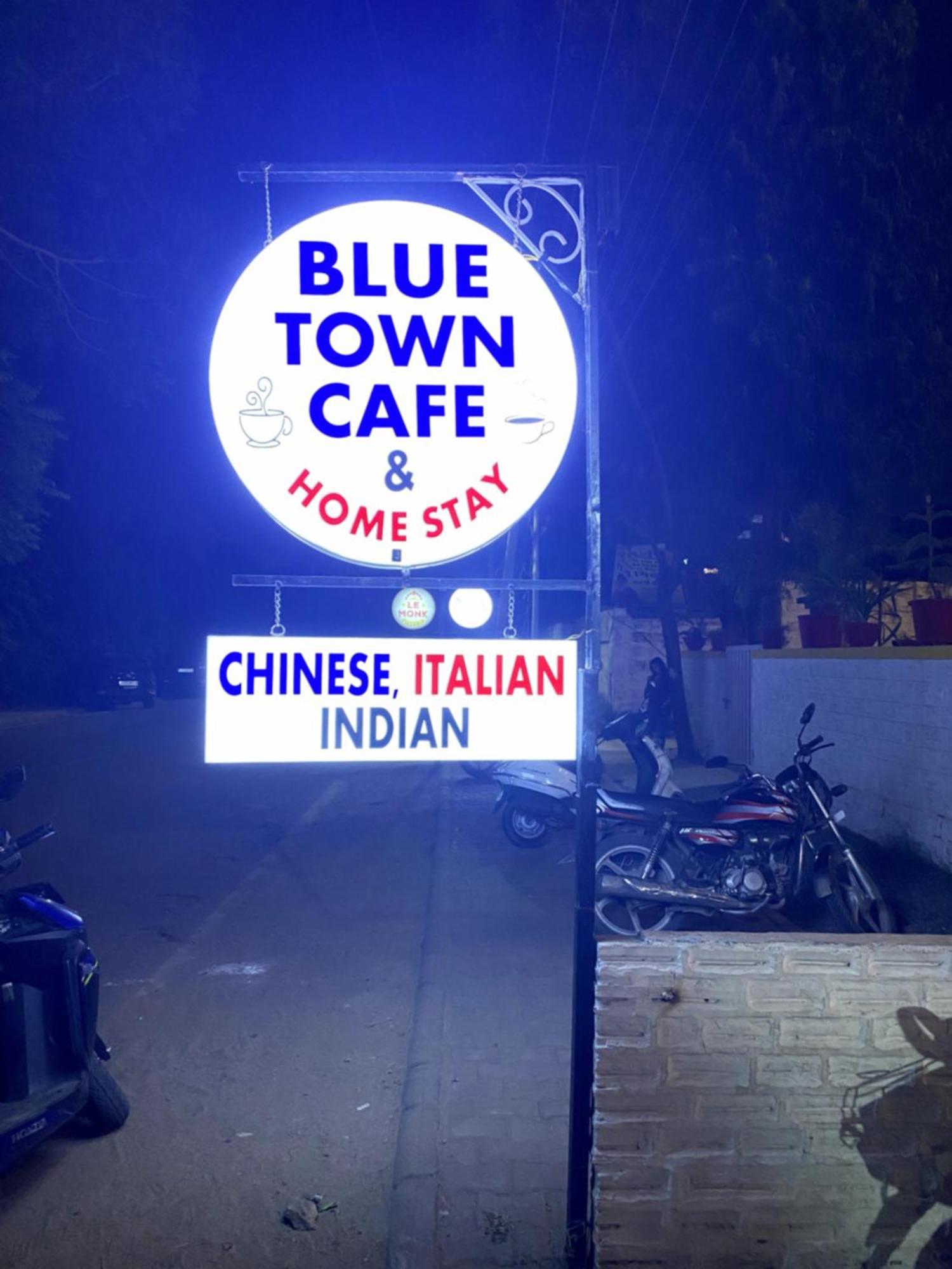 Blue Town Hostel & Cafe Jodhpur  Exterior foto