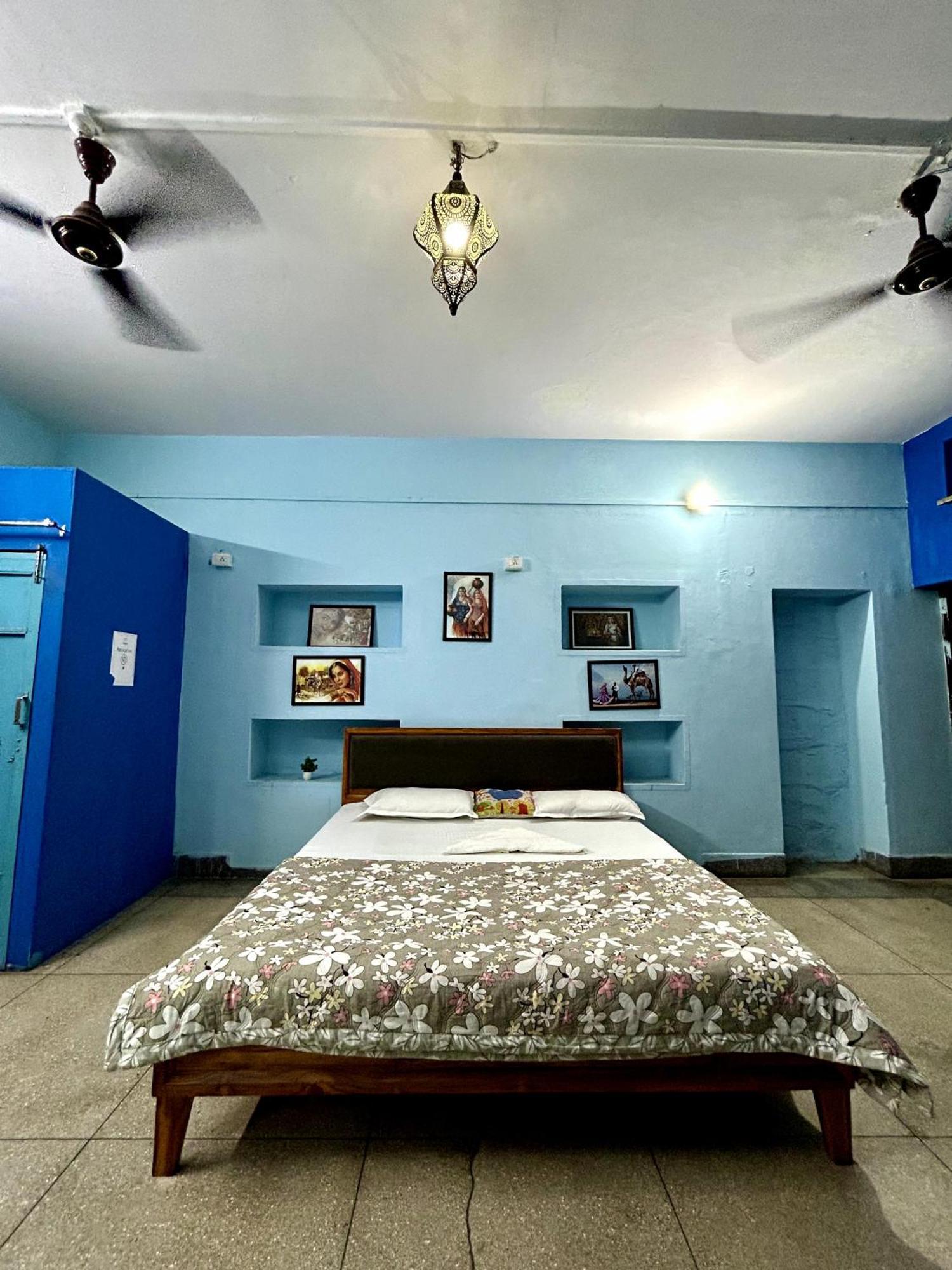 Blue Town Hostel & Cafe Jodhpur  Exterior foto